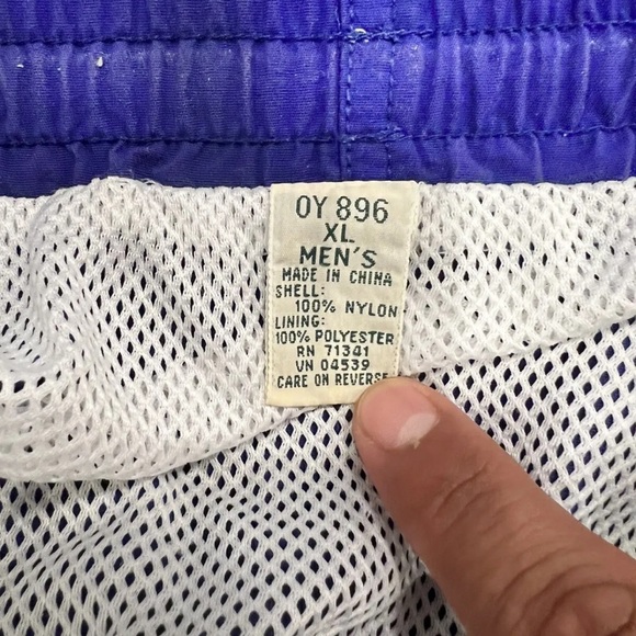 L.L. Bean Multicolor Men's Shorts - Picture 7 of 11